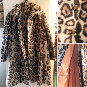 SOLD SOLD SOLD Vintage Faux Fur Coat Leopard Print